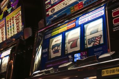 Roulette table interface showing bet placement on jonitigel